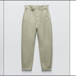 Zara High-waisted Paperbag pants - Size 6 US - Khaki